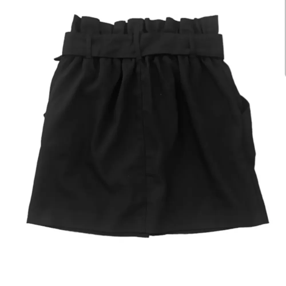 Zara details elastic